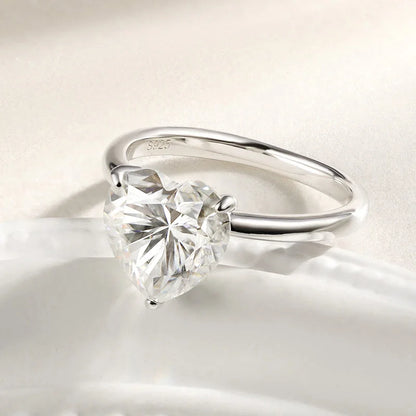 Maeve Heart Moissanite Rings